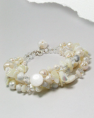 Bratara cu perle de cultura, cuart, scoica, sidef alb si margele din sticla 33-1-i3593