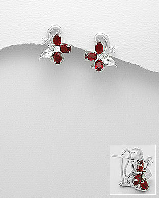 Cercei din argint model floricica de culoare rosu cu inchizatoare tip omega 11-1-i53140R