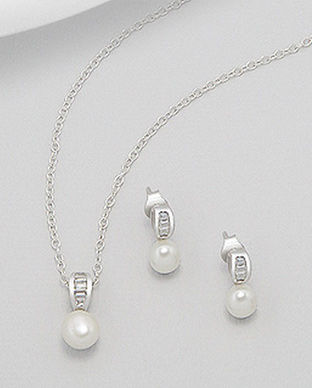 Set cu perle de cultura: cercei si pandantiv din argint 15-1-i4738