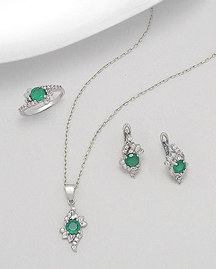 Set din argint cu smarald verde: inel,  cercei si pandantiv 15-1-i44237