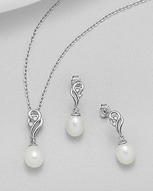 Set cu perle albe de cultura si zirconia cercei si pandantiv din argint 15-1-i6421