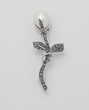 Brosa floare din argint cu marcasite si perla reconstruita 16-1-i17304