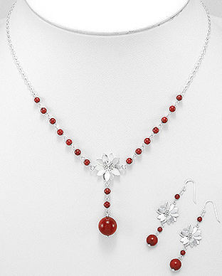 Bijuterii cu coral rosu si floare din argint: colier cu cercei 15-1-i6175
